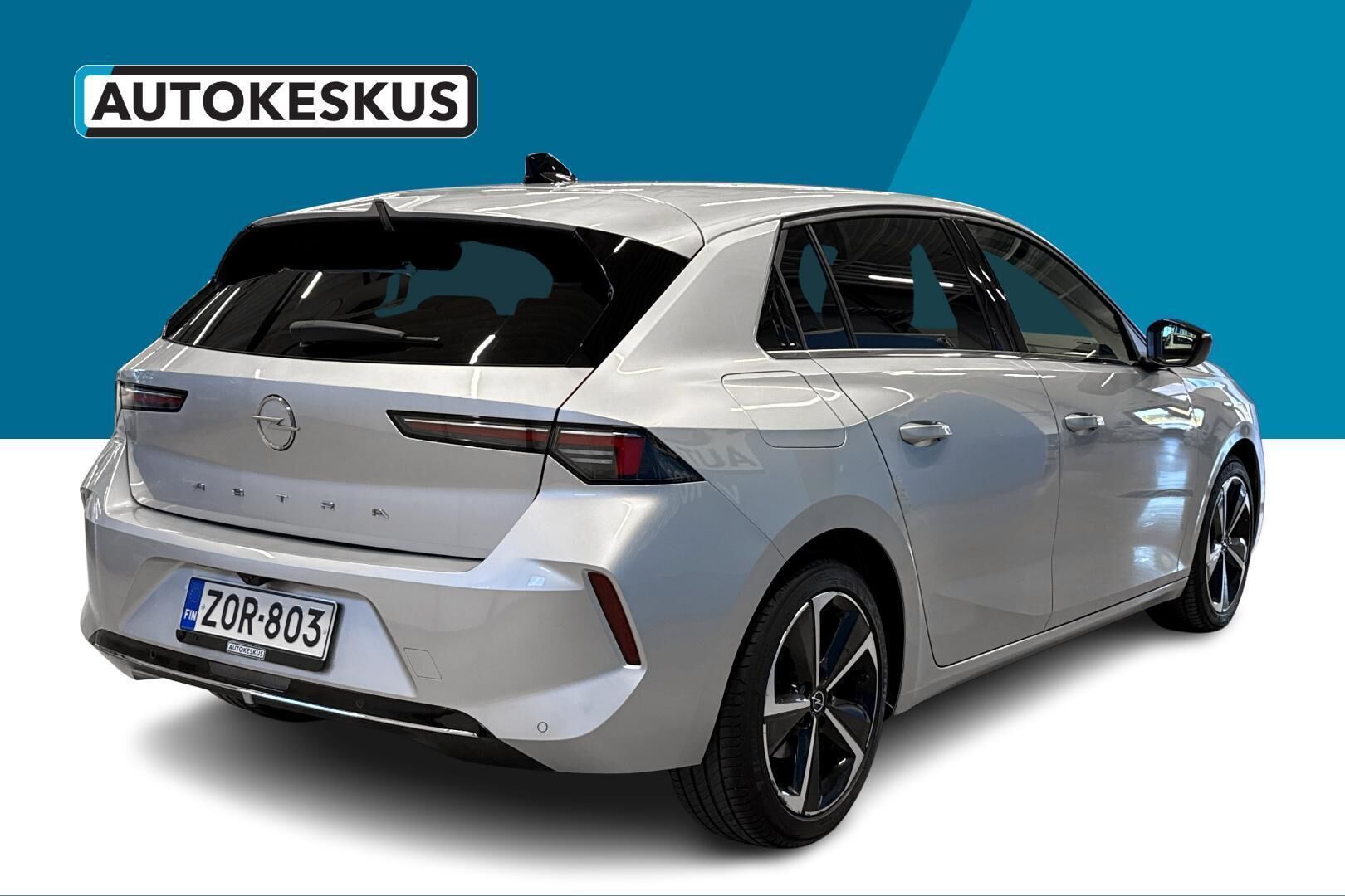 Opel Astra iso kuva 5
