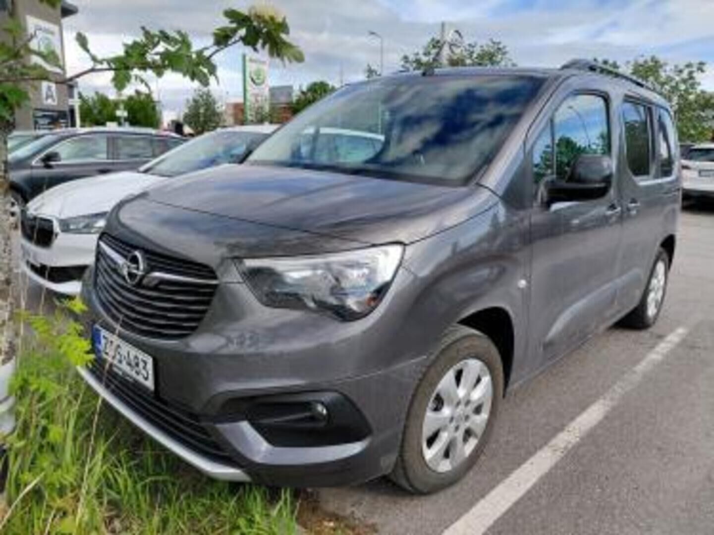 Opel Combo-e iso kuva 0