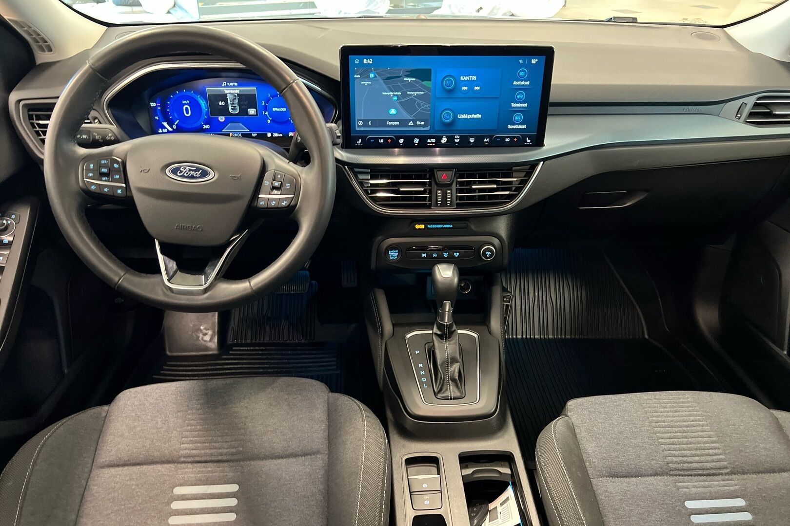 Ford Focus iso kuva 19