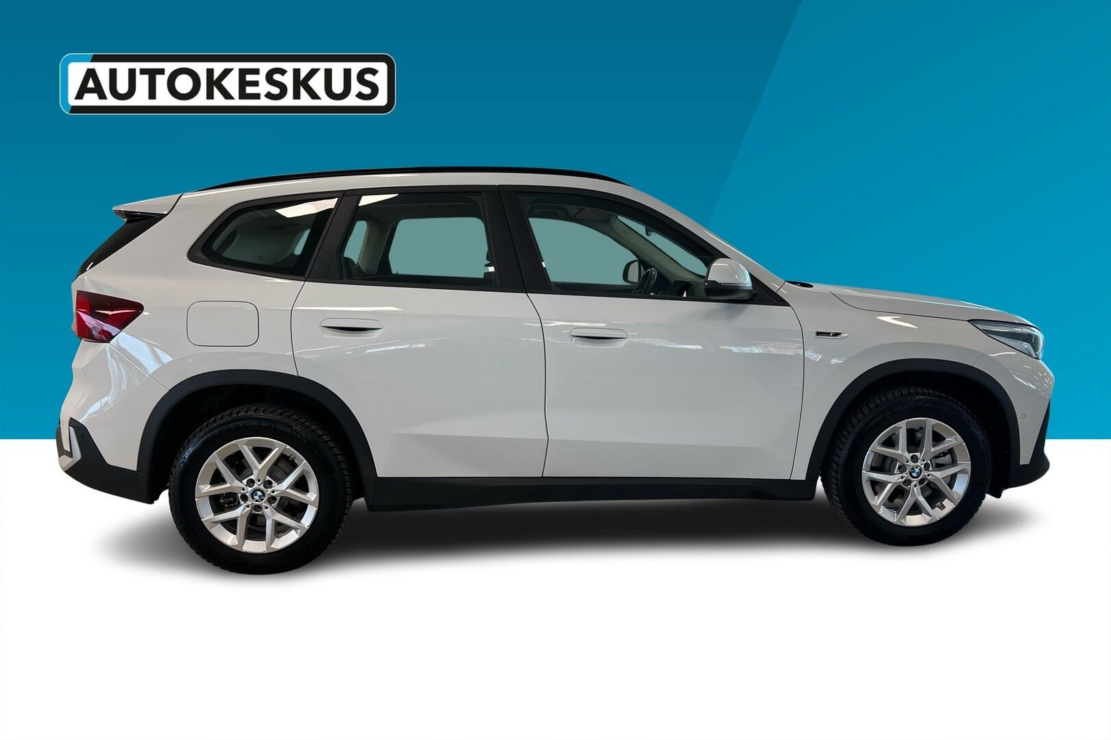 BMW X1 iso kuva 8
