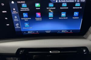 BMW X1 esikatselu 12
