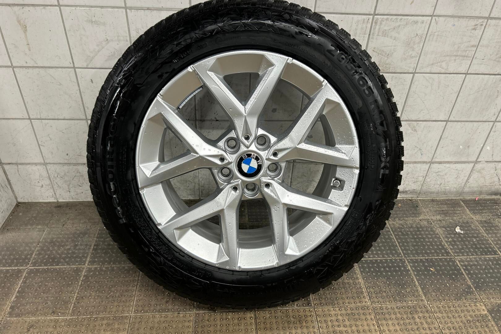 BMW X1 iso kuva 25