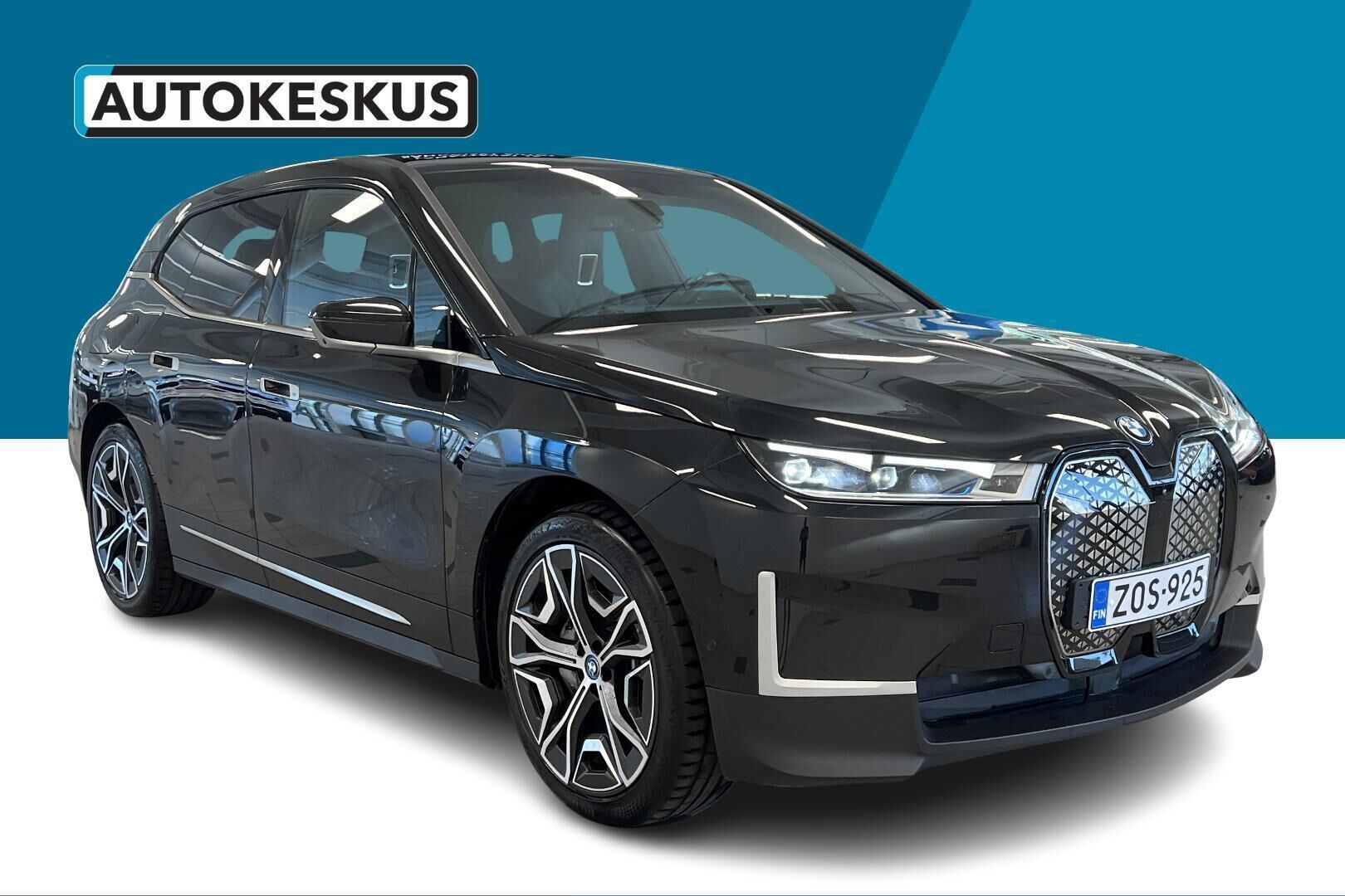 BMW iX iso kuva 14