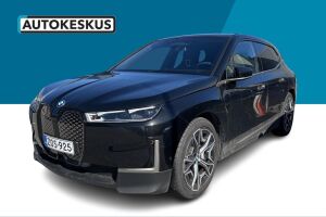 BMW iX esikatselu 0
