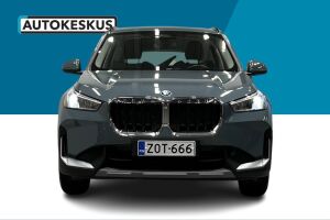 BMW X1 esikatselu 2