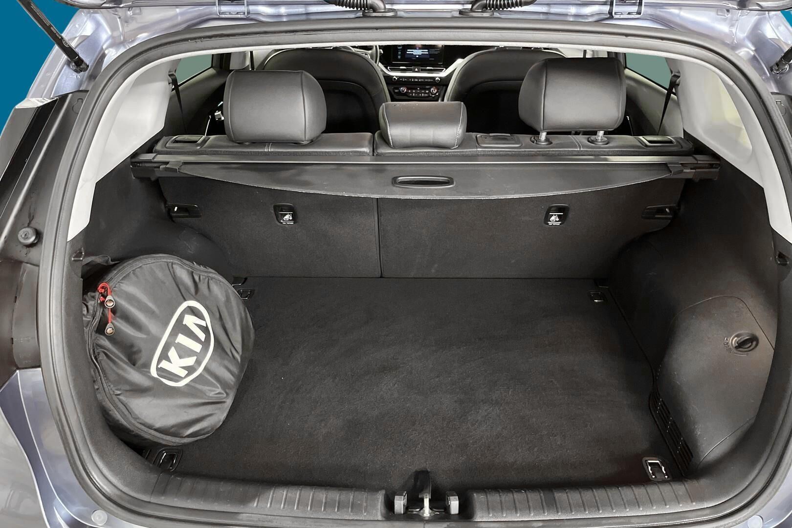 Kia Niro iso kuva 12