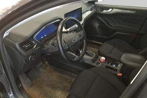 Ford Focus esikatselu 2
