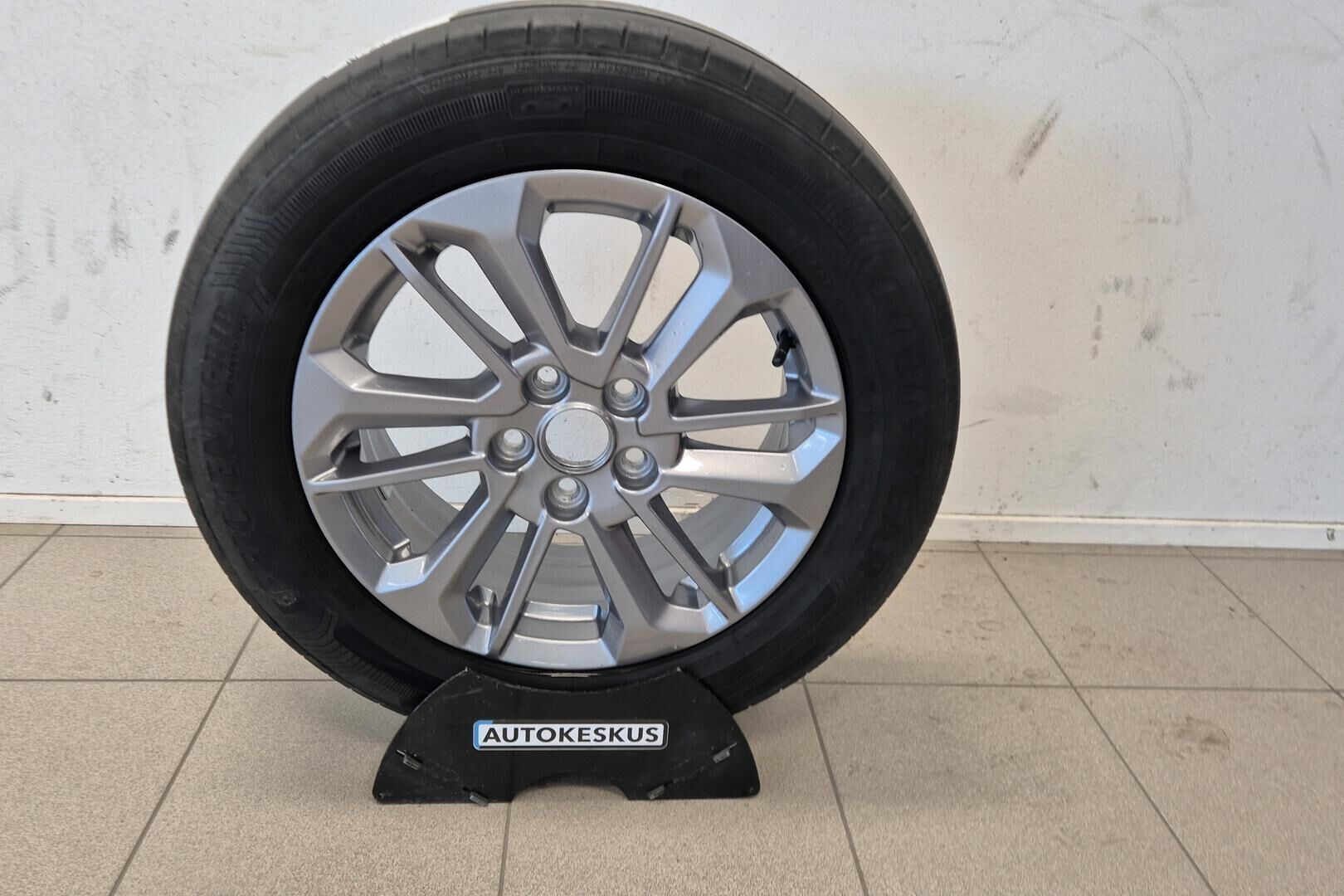 Ford Focus iso kuva 18