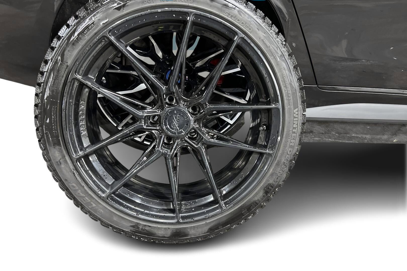 BMW I4 M50 iso kuva 19