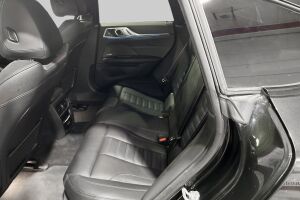 BMW I4 M50 esikatselu 9