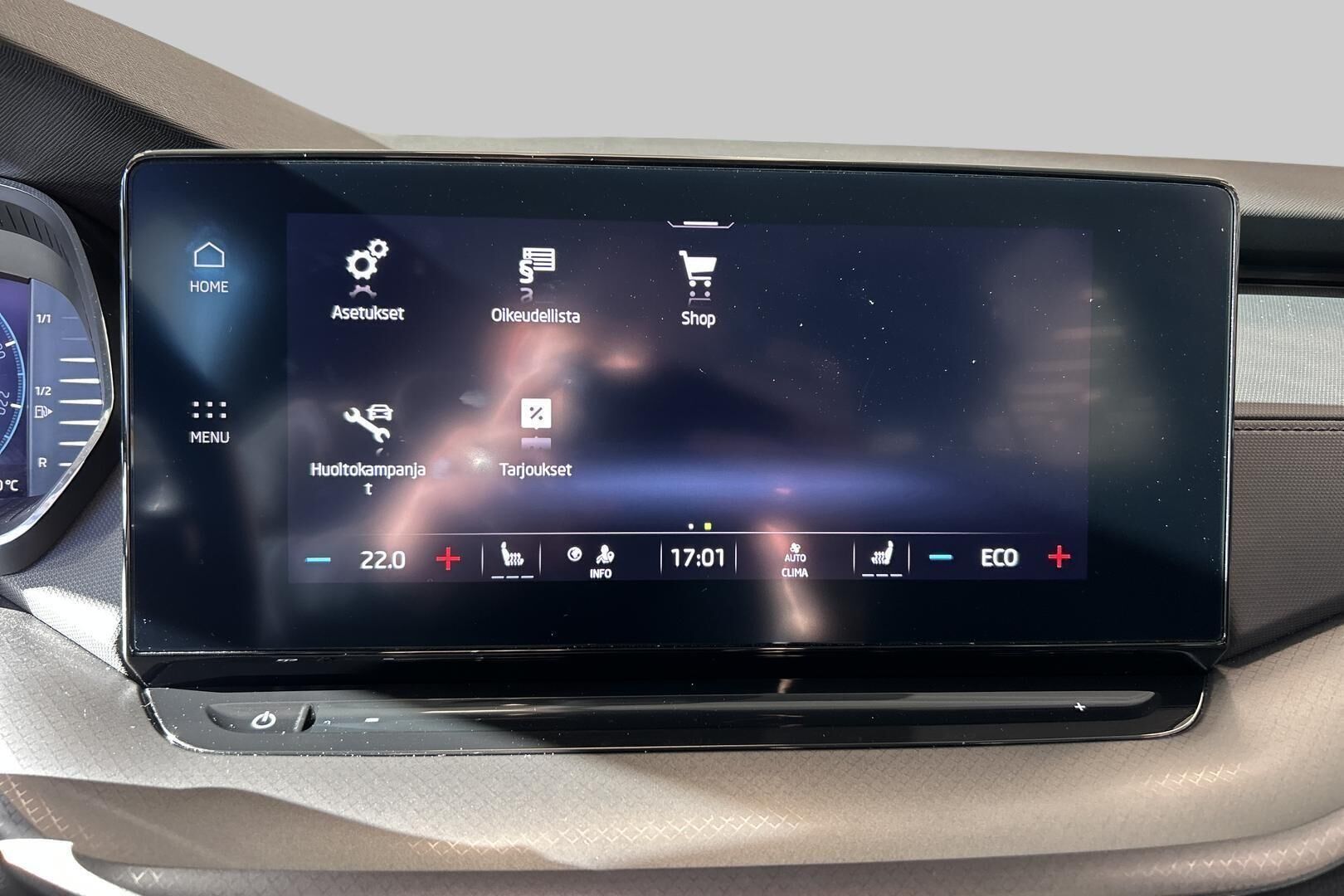 Skoda Octavia iso kuva 26