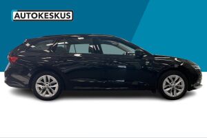 Skoda Octavia esikatselu 4