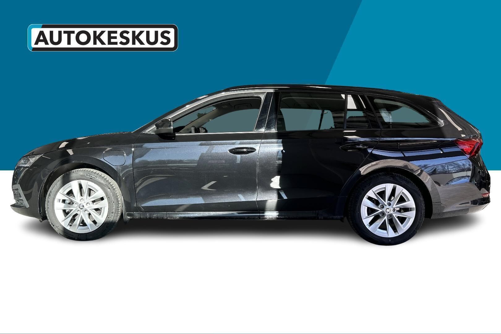 Skoda Octavia iso kuva 8