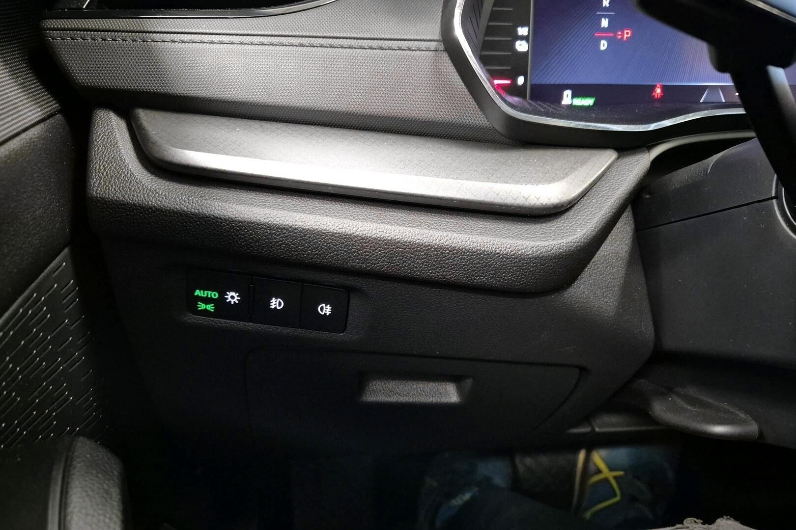 Skoda Octavia iso kuva 21