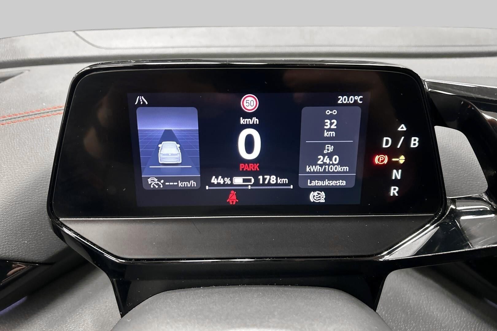 Volkswagen ID.4 iso kuva 14