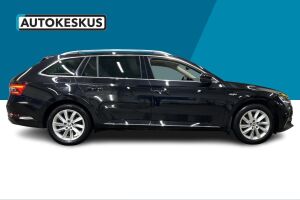 Skoda Superb esikatselu 1