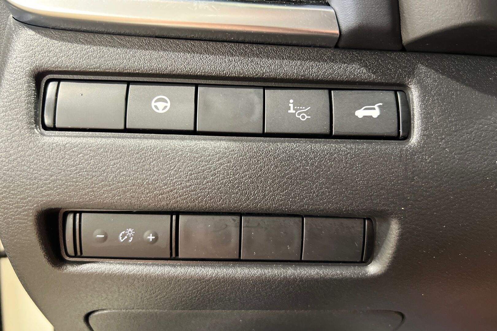 Nissan Qashqai iso kuva 13