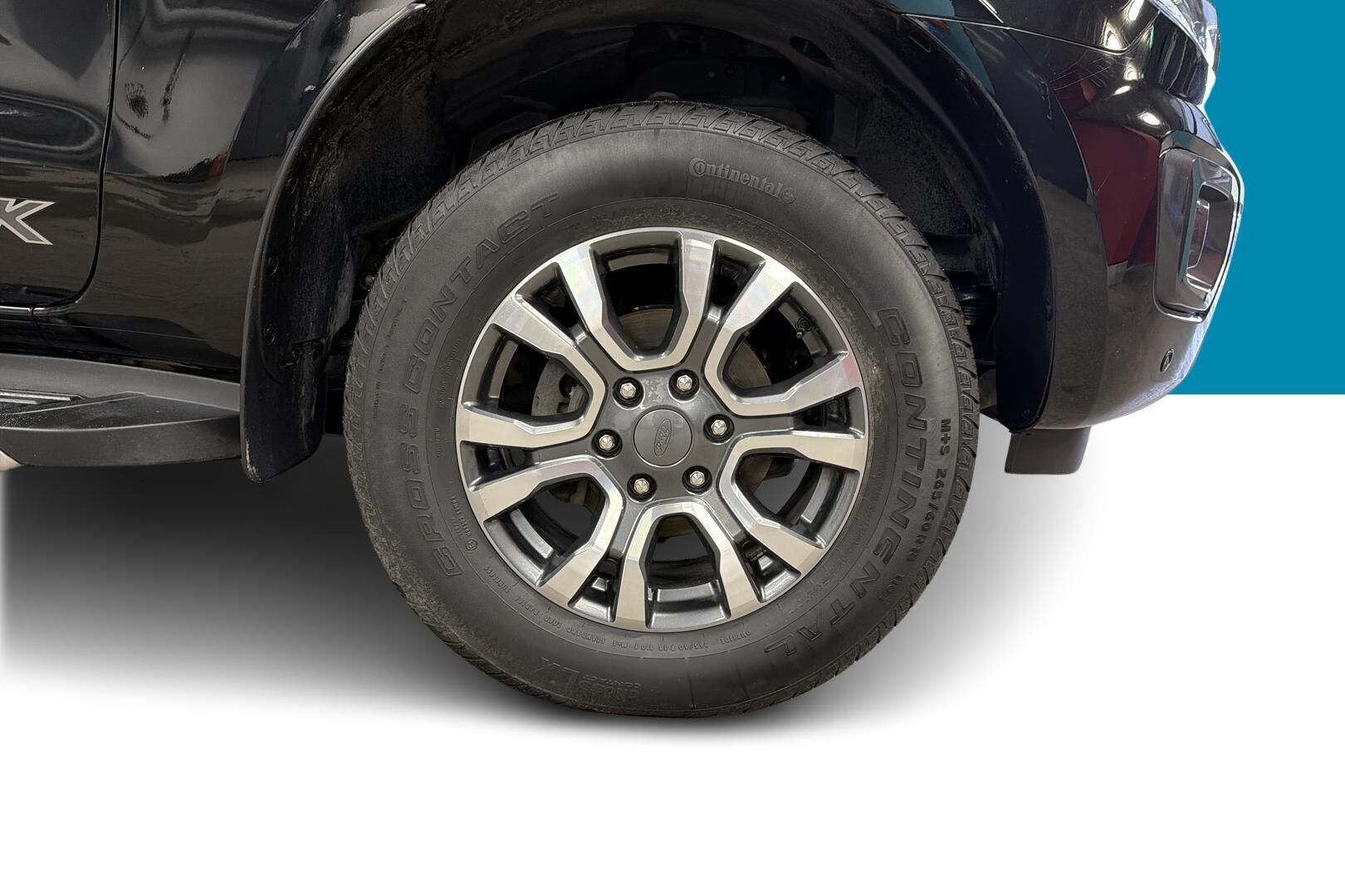 Ford Ranger iso kuva 13