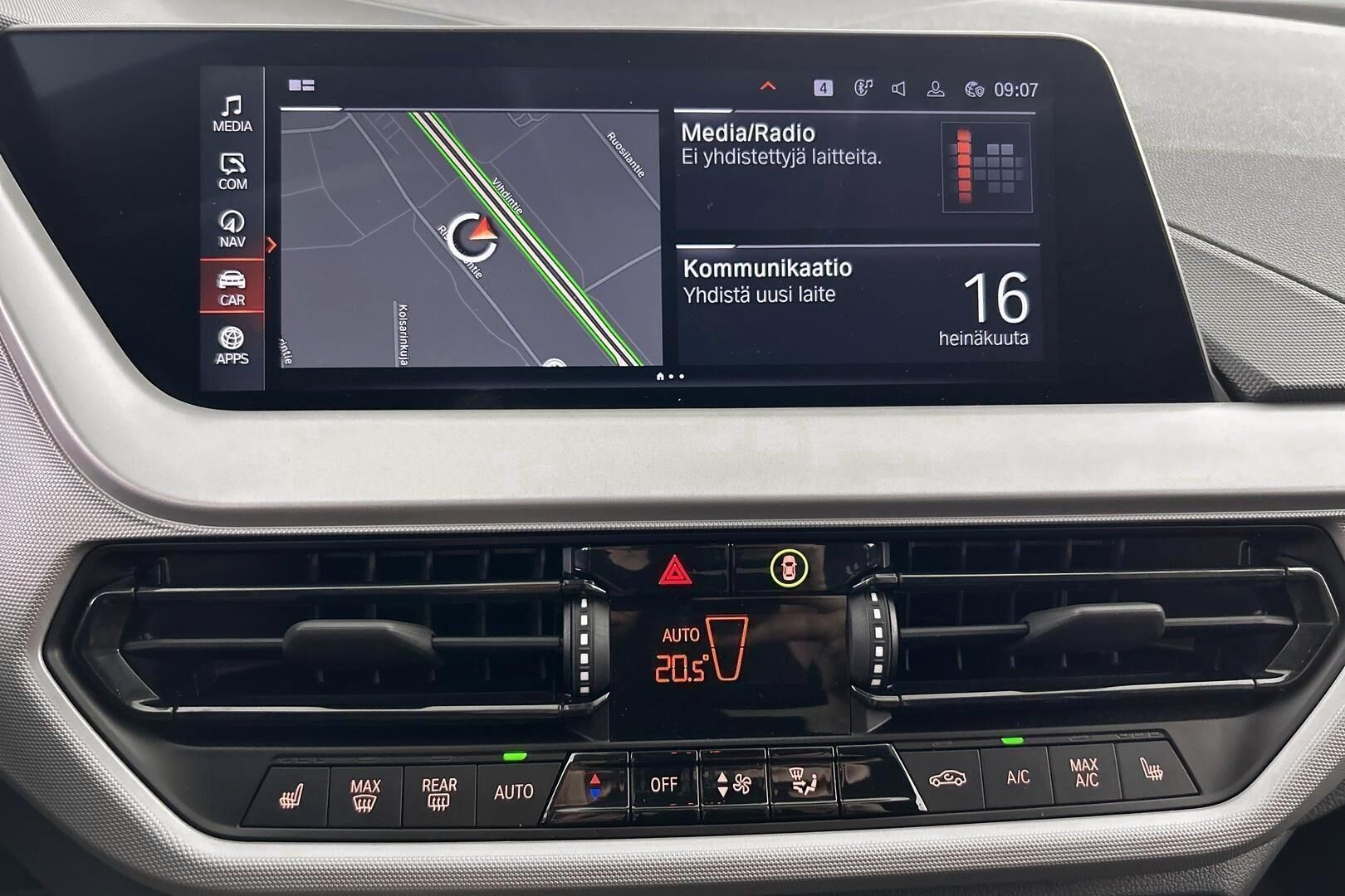 BMW 1-SARJA iso kuva 26