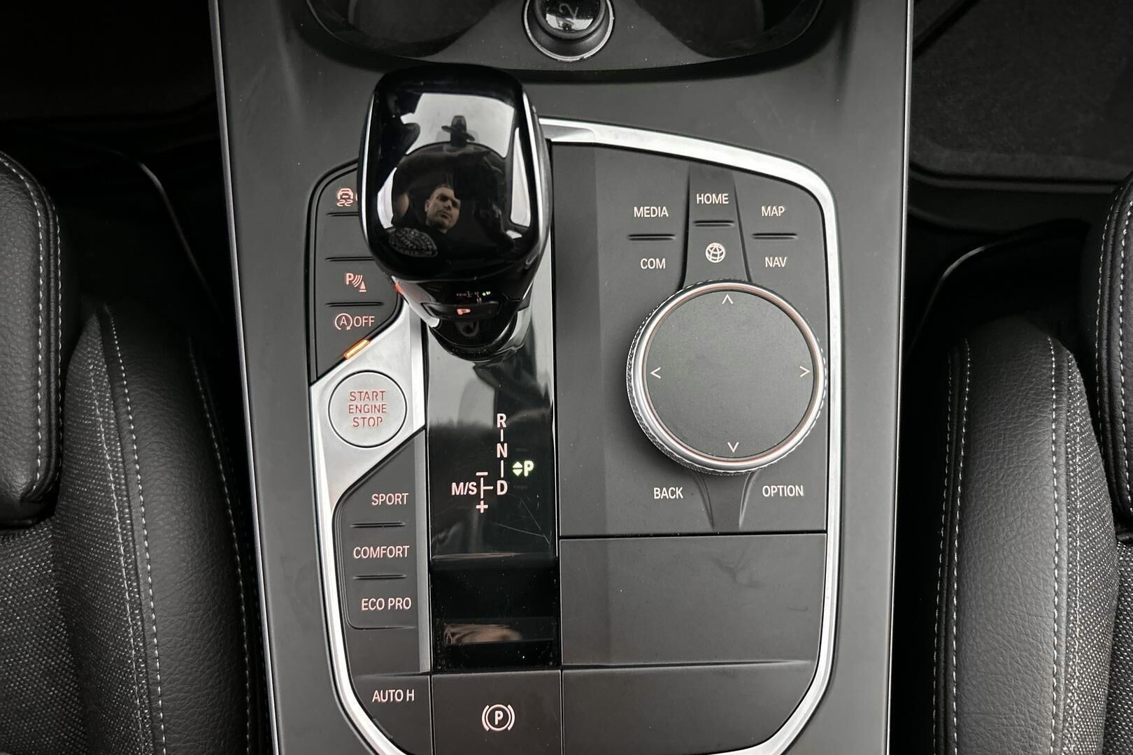 BMW 1-SARJA iso kuva 17
