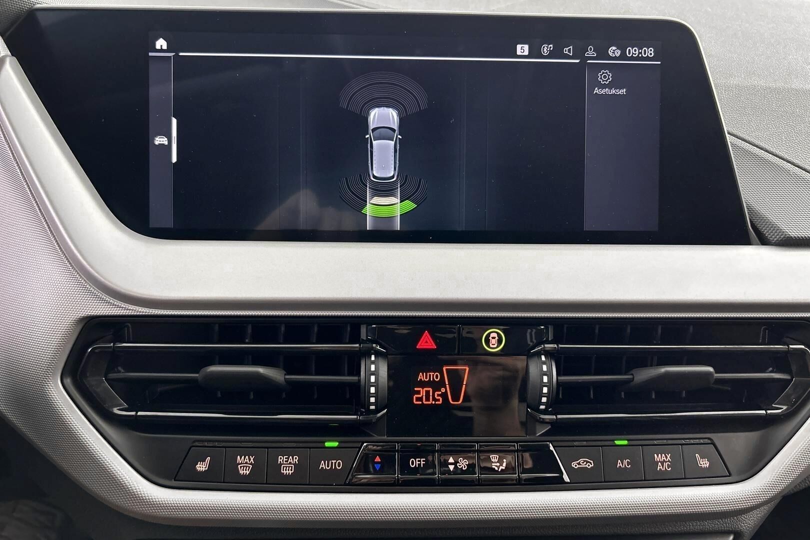 BMW 1-SARJA iso kuva 28