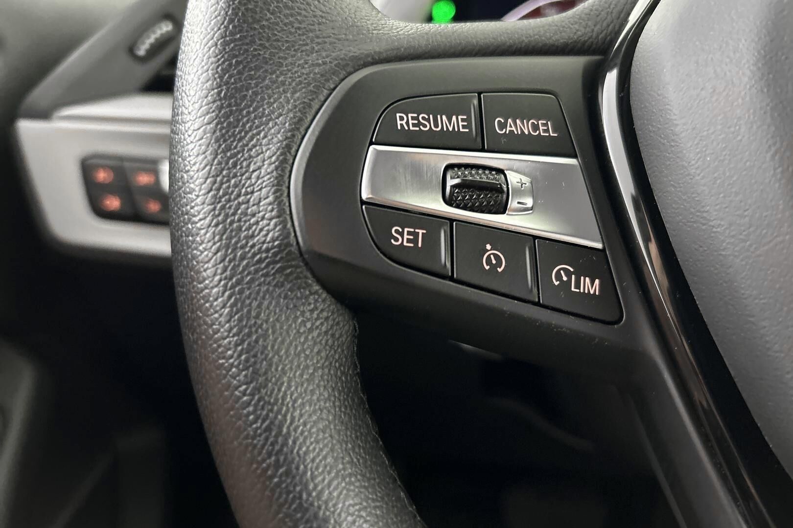 BMW 1-SARJA iso kuva 14