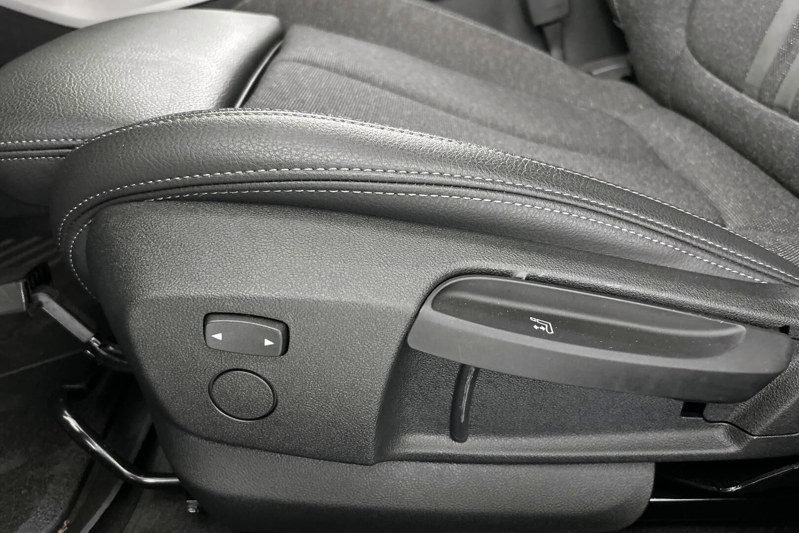 BMW 1-SARJA iso kuva 24