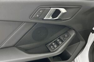 BMW 1-SARJA esikatselu 30