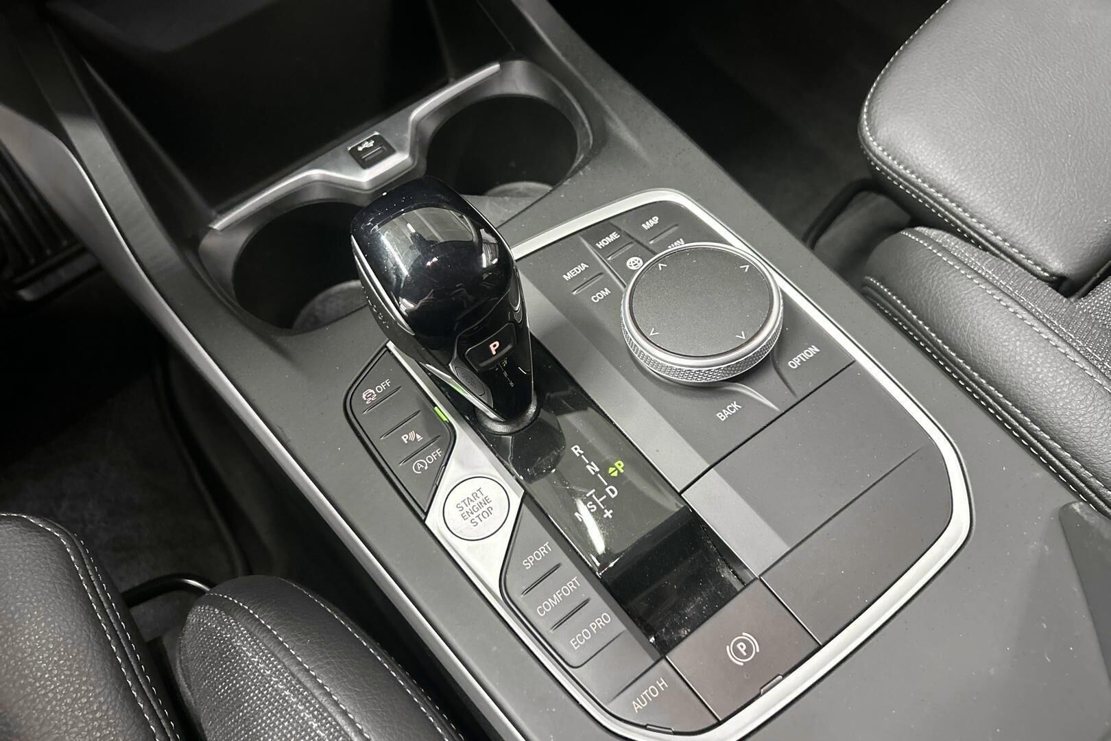 BMW 1-sarja iso kuva 23