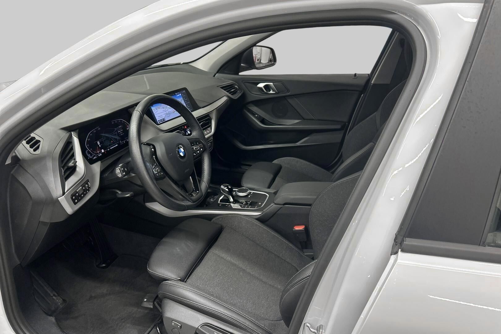 BMW 1-sarja iso kuva 8