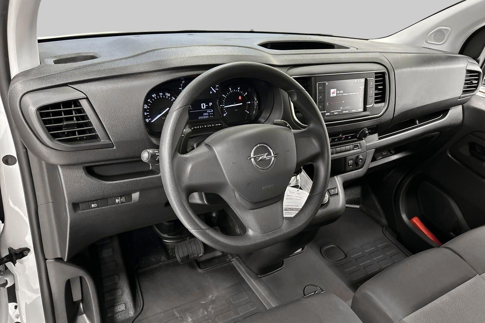 Opel Vivaro iso kuva 11