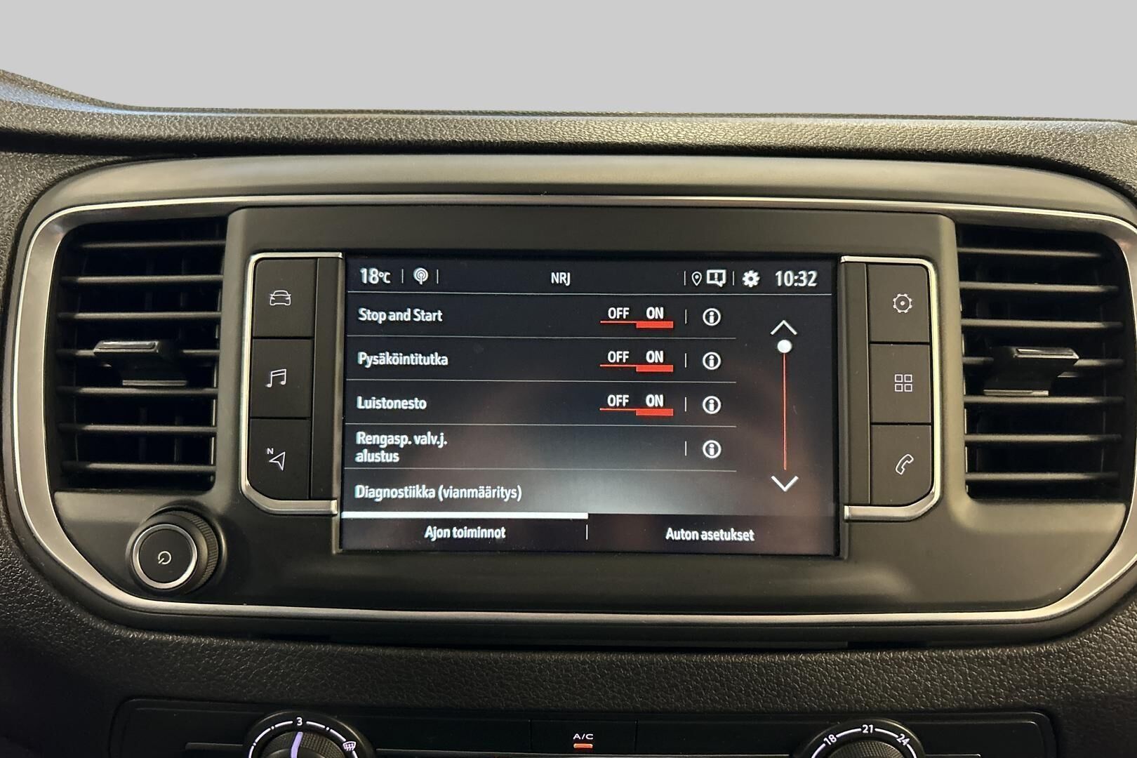 Opel Vivaro iso kuva 14