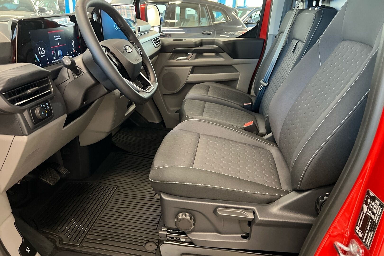 Ford Transit Custom iso kuva 7