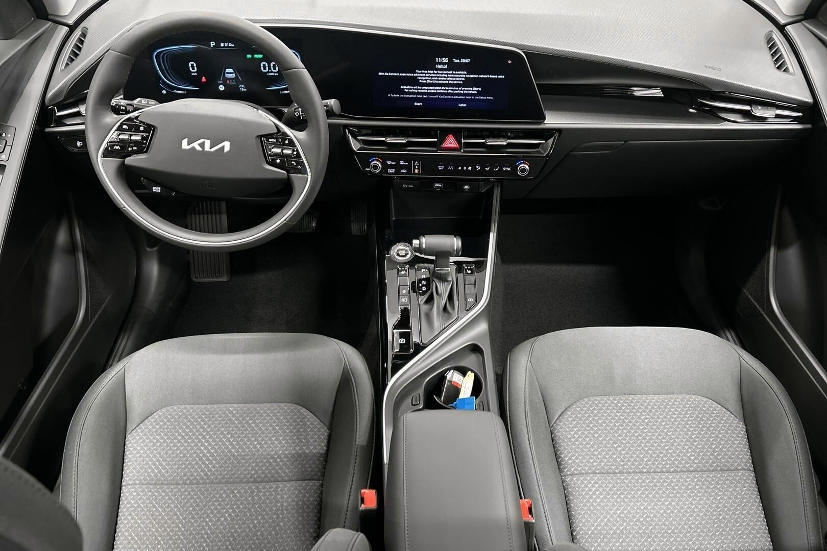 Kia Niro iso kuva 10