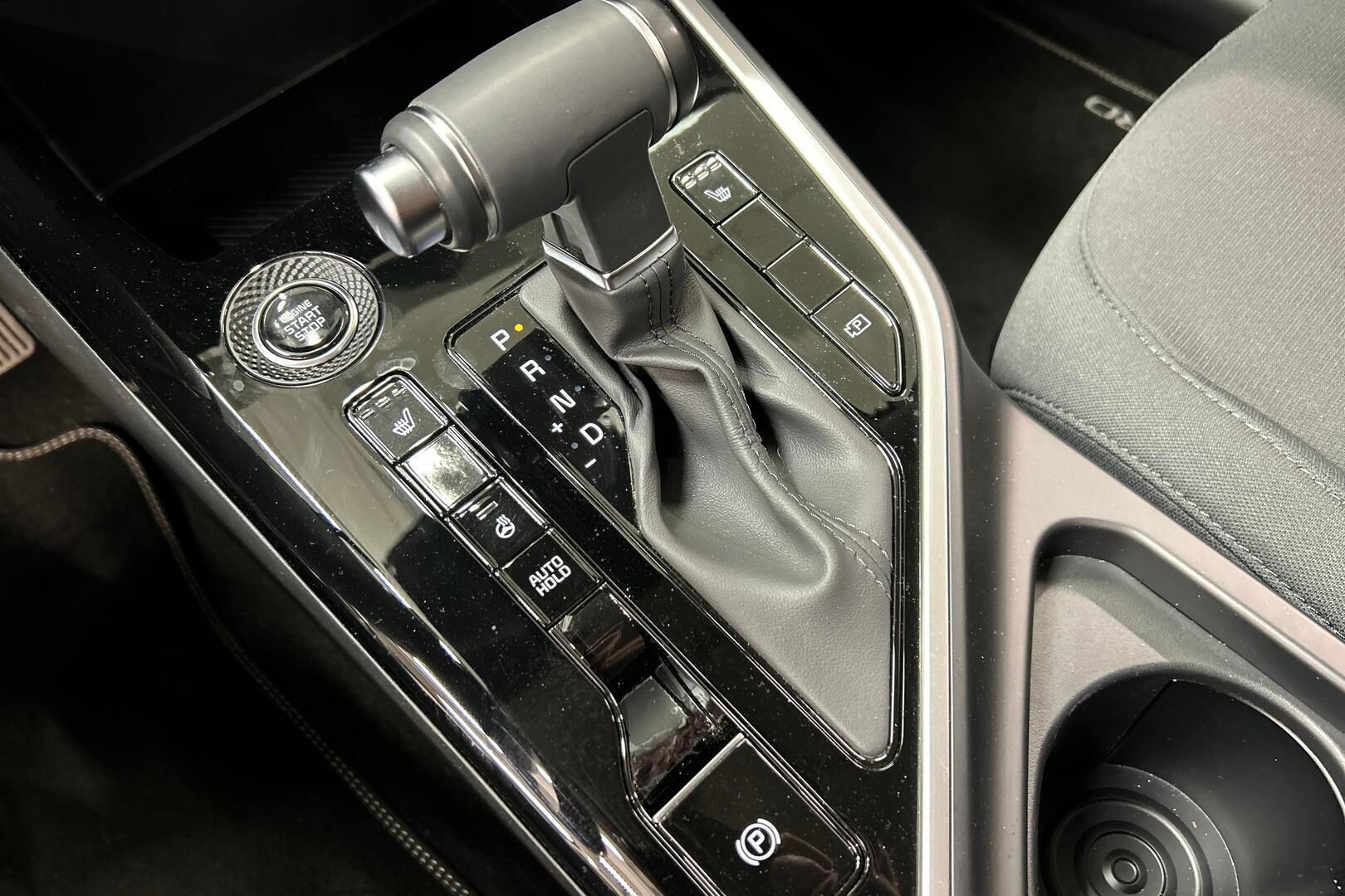 Kia Niro iso kuva 20