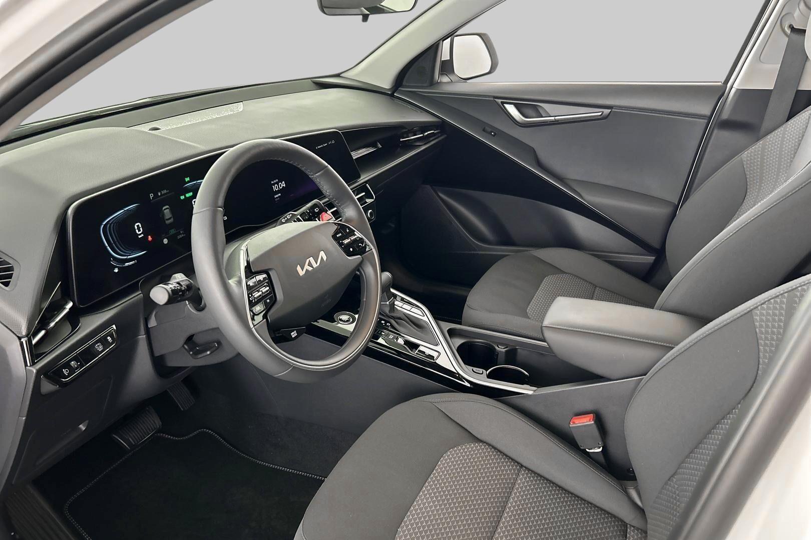 Kia Niro iso kuva 8