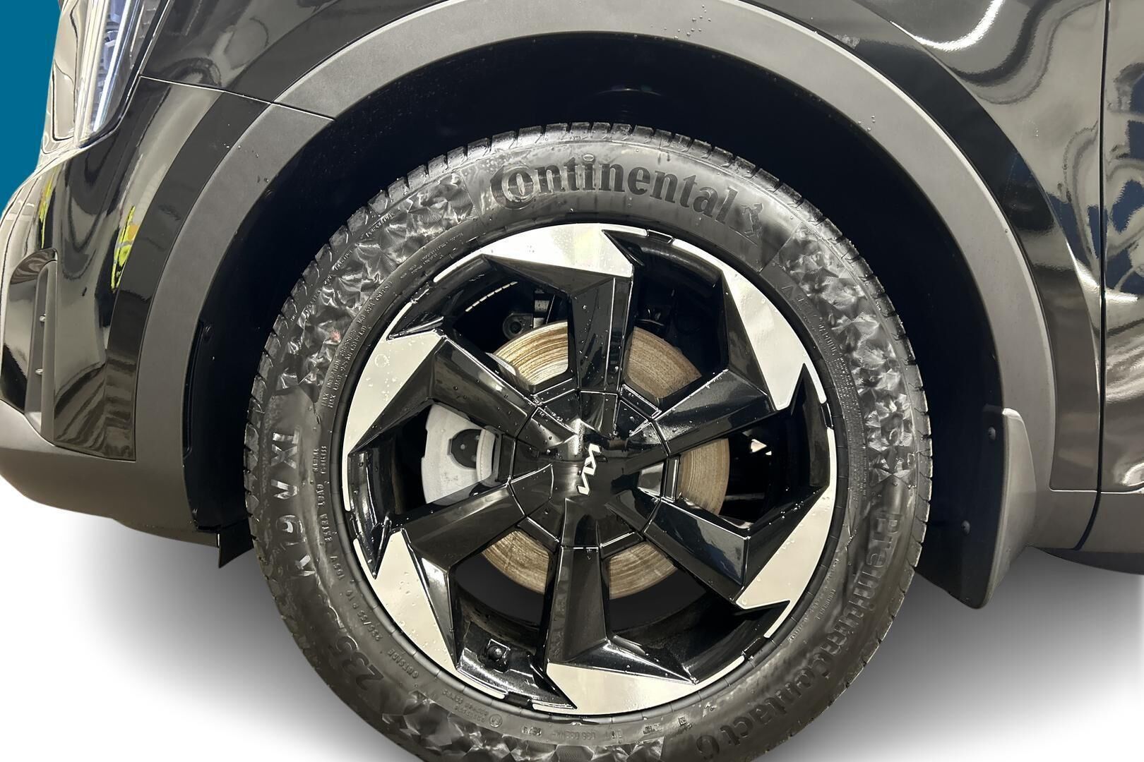 Kia Sorento iso kuva 12