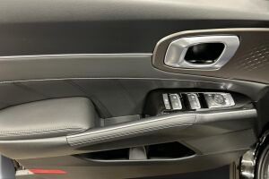 Kia Sorento esikatselu 21