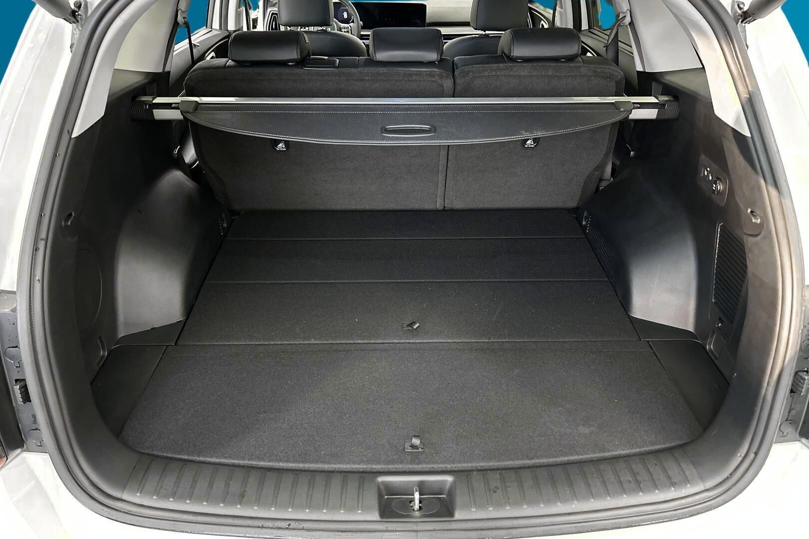 Kia Sorento iso kuva 9