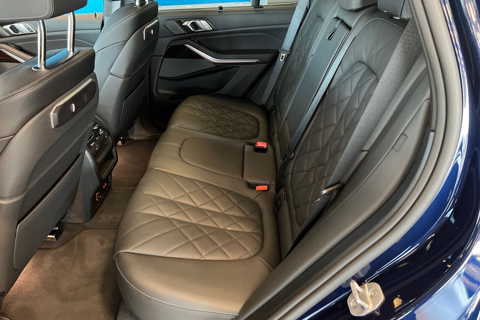 BMW X5 iso kuva 10