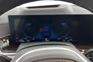 BMW X5 esikatselu 10