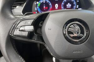 SKODA OCTAVIA esikatselu 22