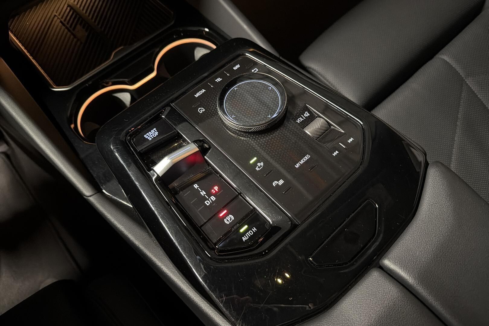 BMW I5 iso kuva 35