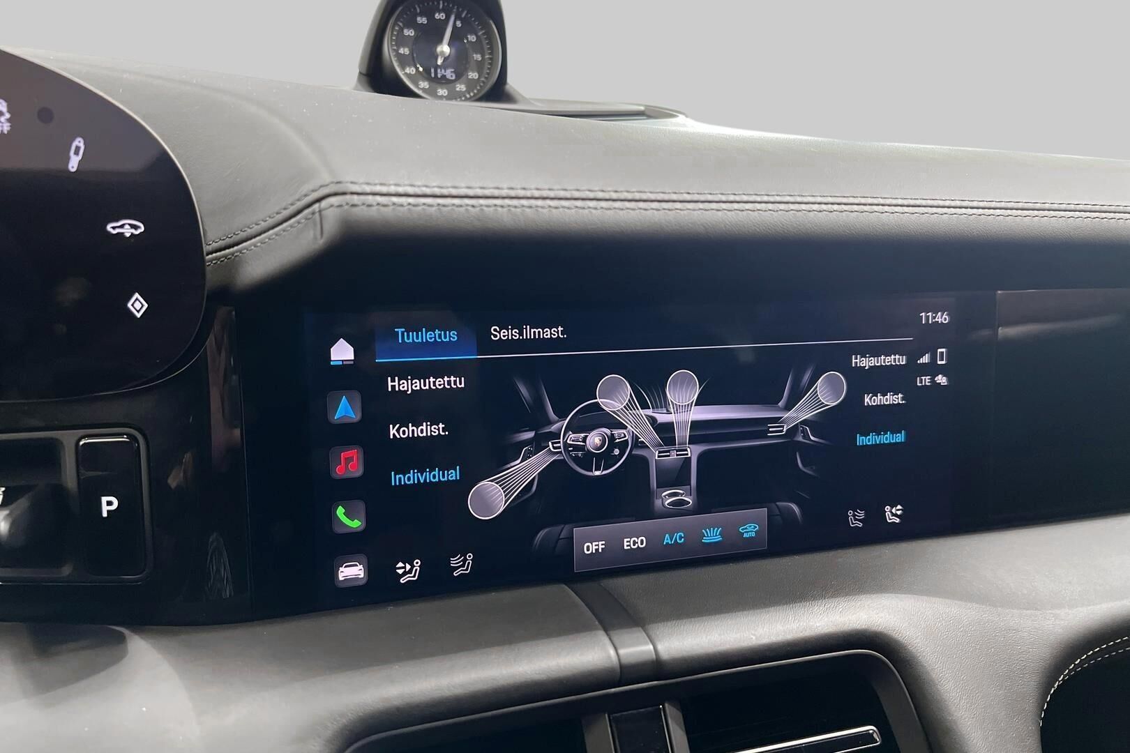 PORSCHE TAYCAN iso kuva 20
