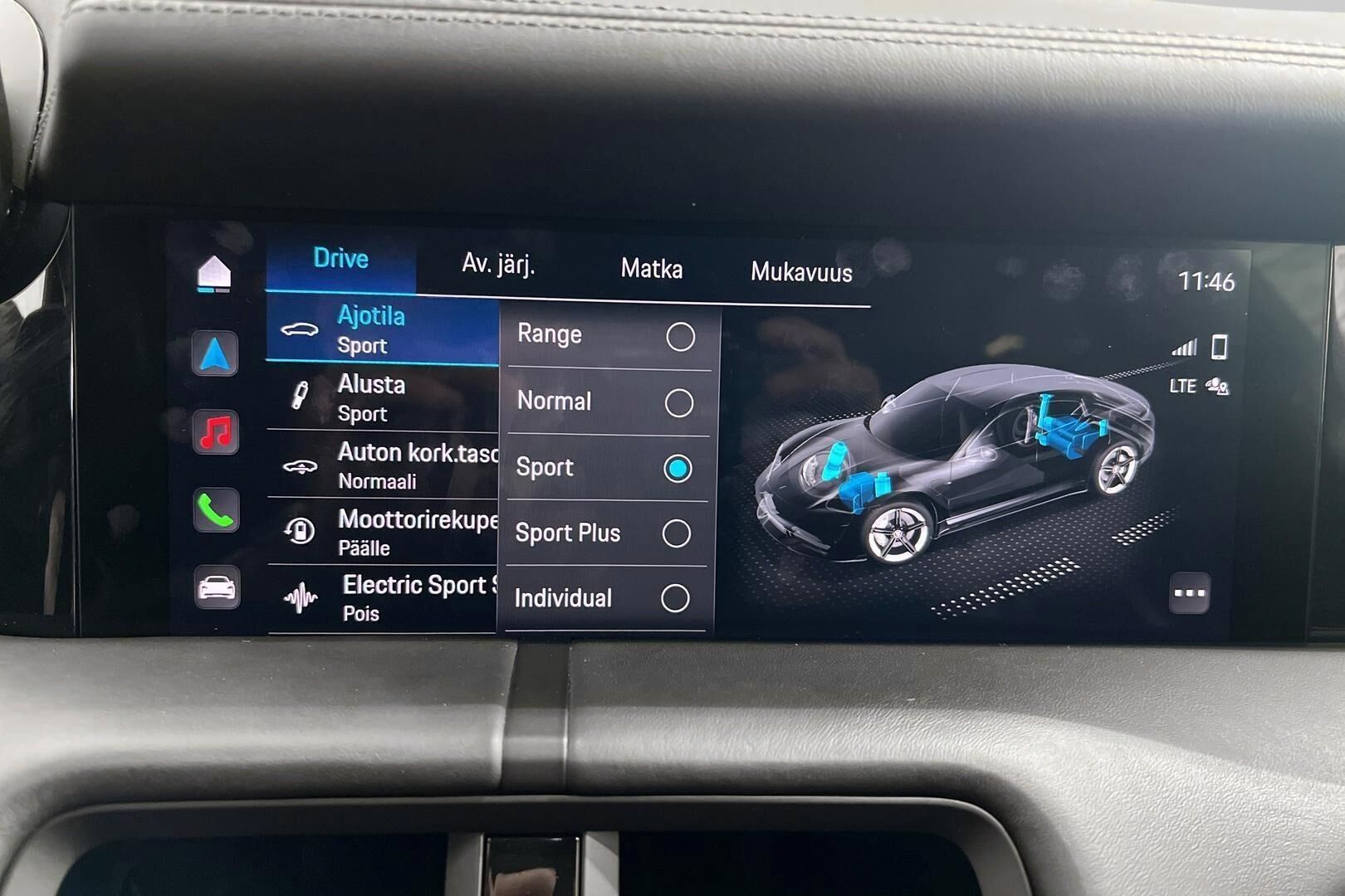 PORSCHE TAYCAN iso kuva 25