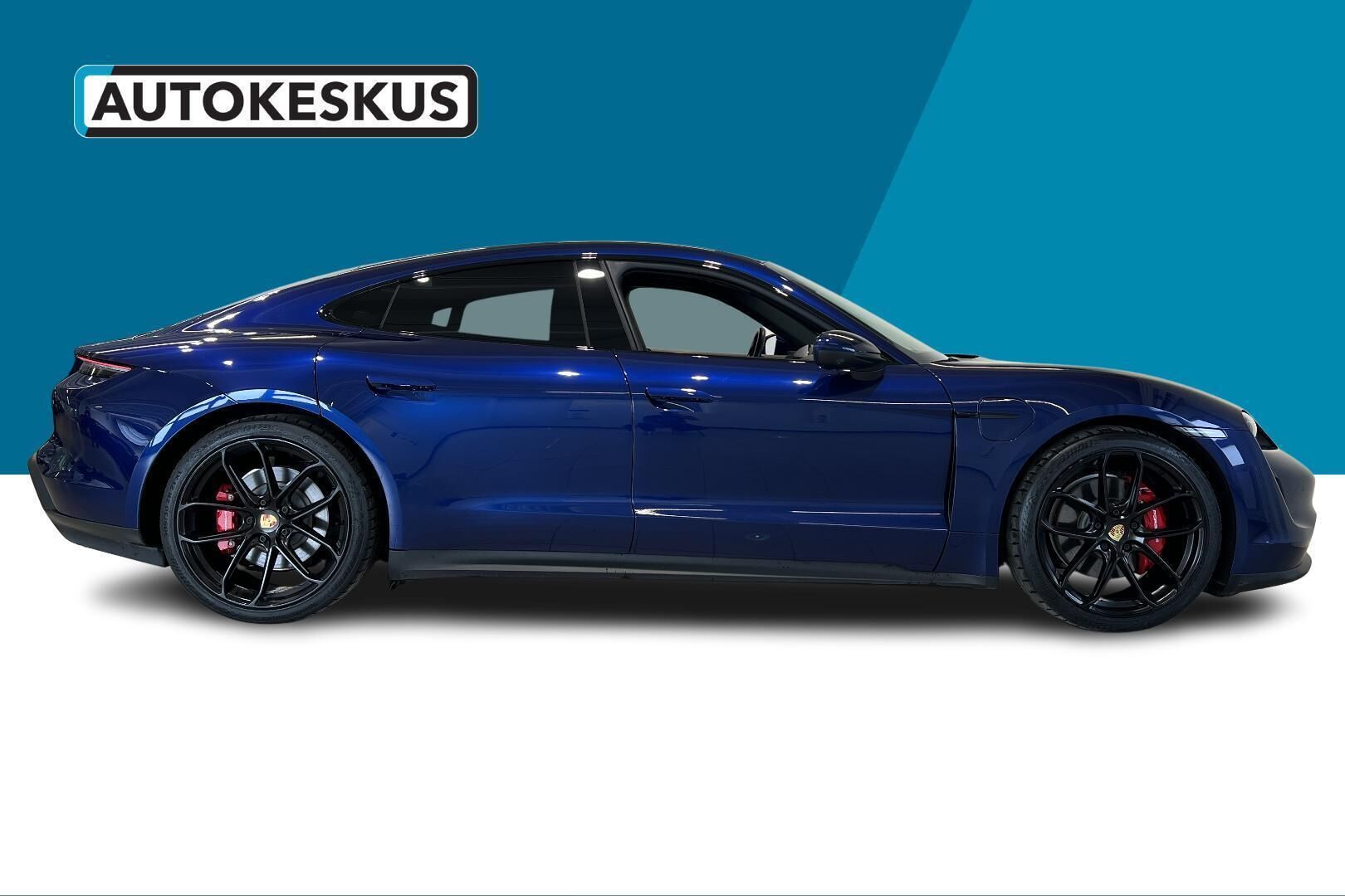 PORSCHE TAYCAN iso kuva 5