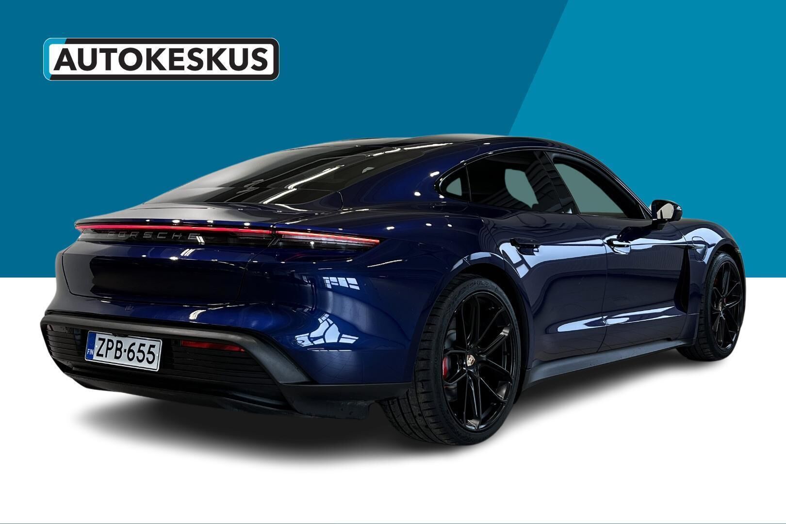 PORSCHE TAYCAN iso kuva 6