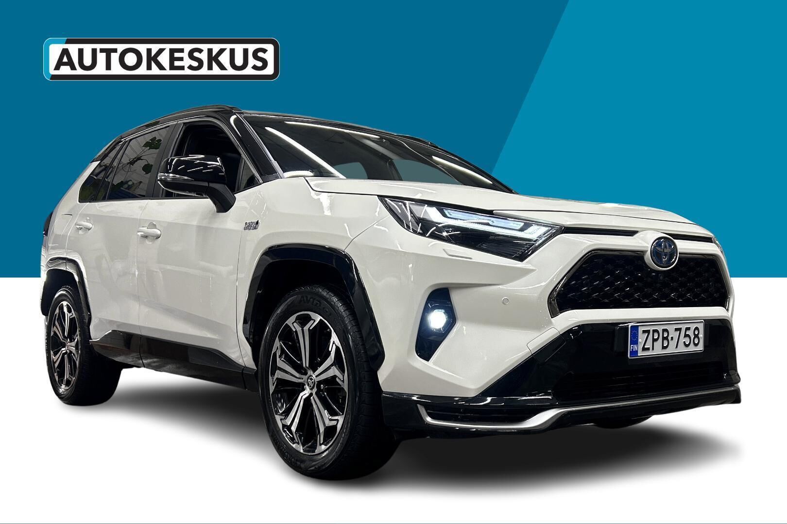 Toyota RAV4 Plug-in iso kuva 3