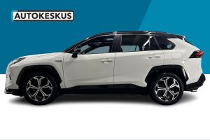Toyota RAV4 Plug-in esikatselu 7