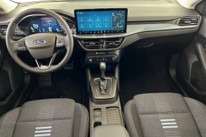 Ford Focus esikatselu 10